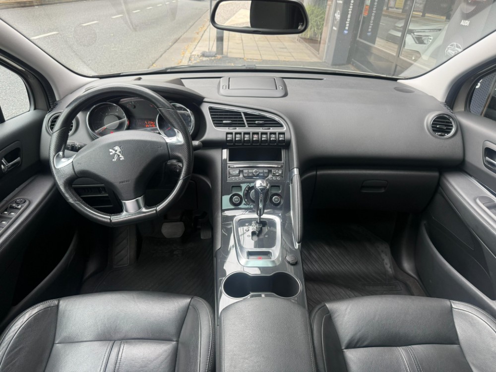 Peugeot 3008 Feline — foto 11